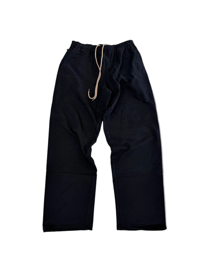 Ananke Sweats ‘Black’